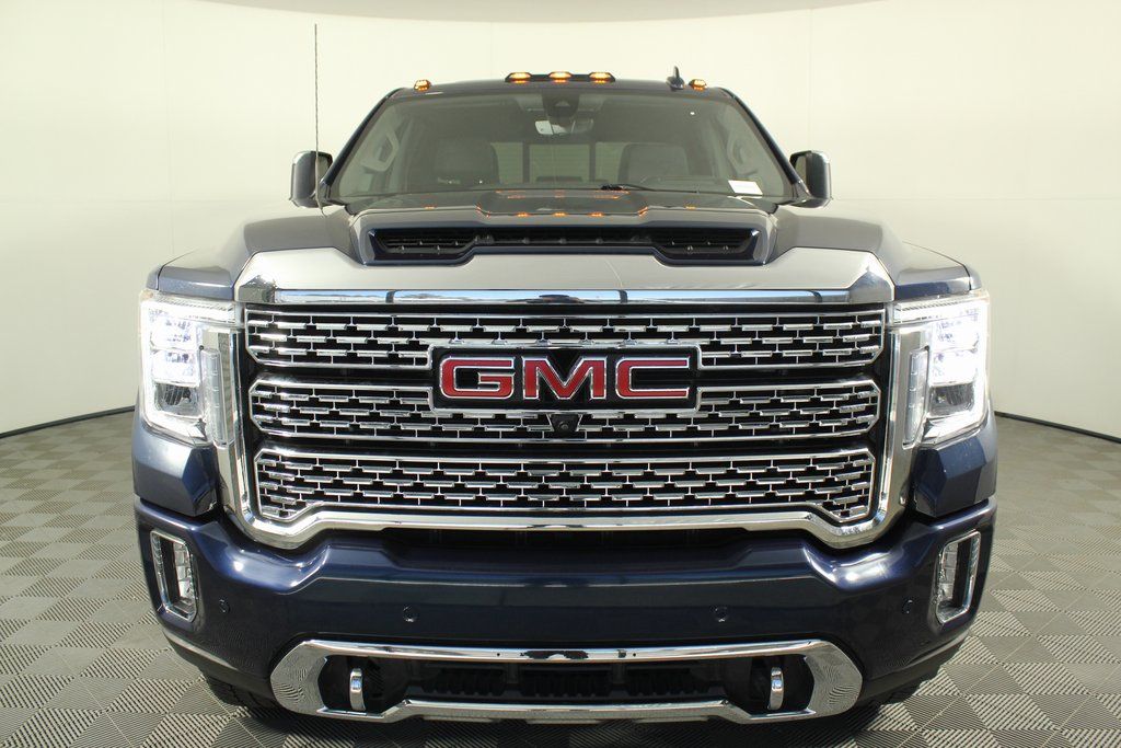 2022 Gmc Sierra 3500 HD Denali photo 2