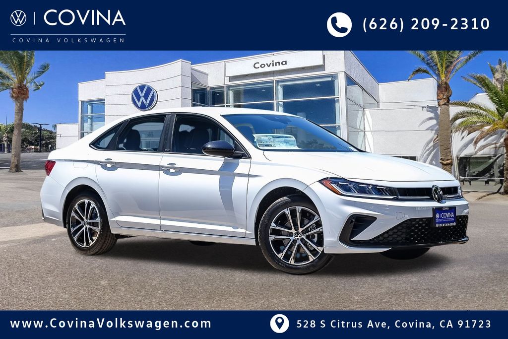 2025 Volkswagen Jetta Sport's photo