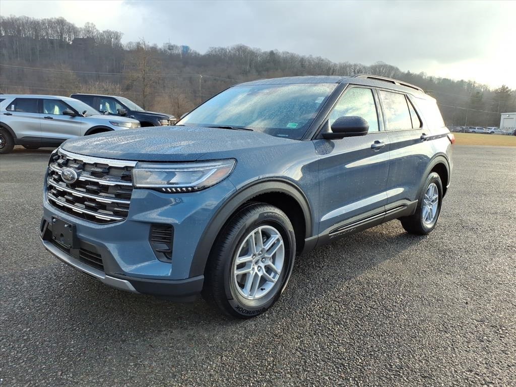 2026 Ford Explorer Active's photo