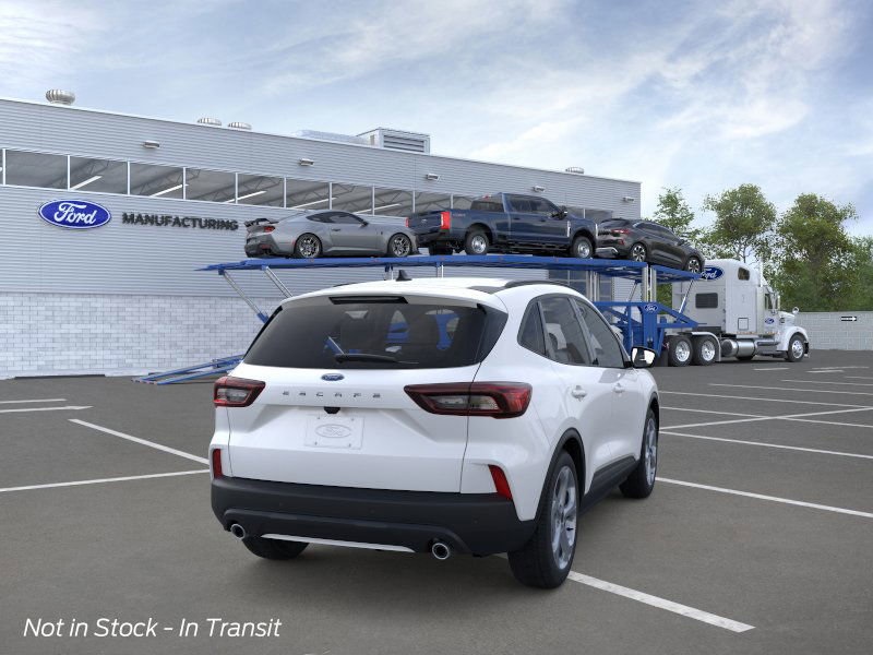 2025 Ford Escape ST-Line photo 8