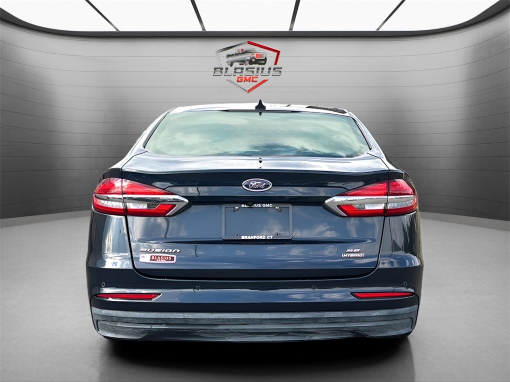 2020 Ford Fusion Hybrid SE photo 4