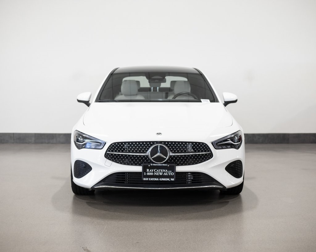 2025 Mercedes Benz CLA 250 4MATIC photo 2