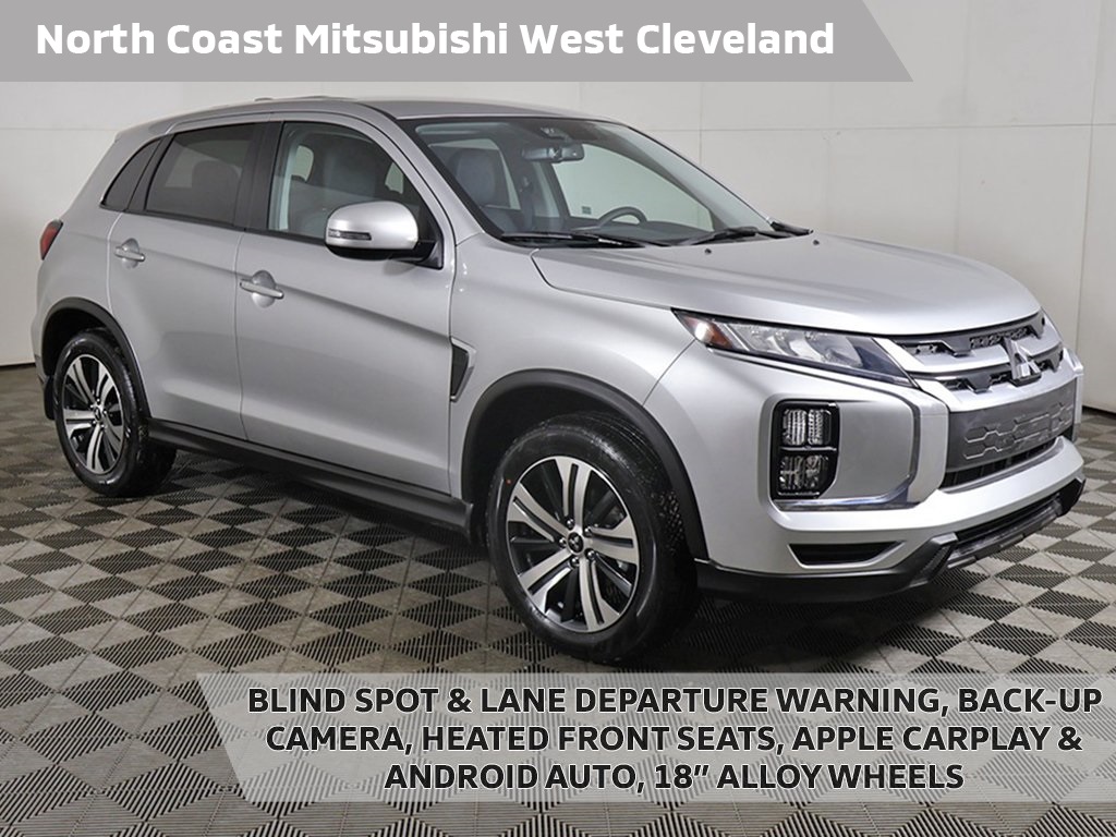 2026 Mitsubishi Outlander Sport SE's photo