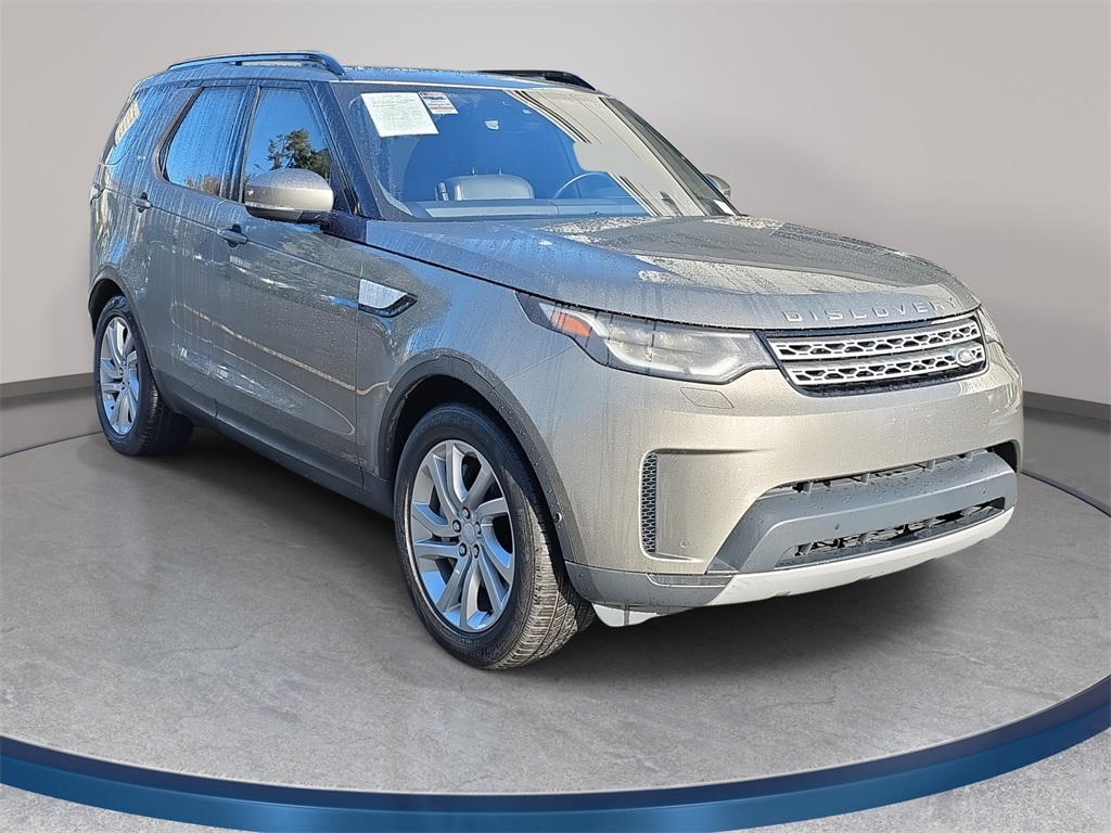 2019 Land Rover Discovery HSE photo 3