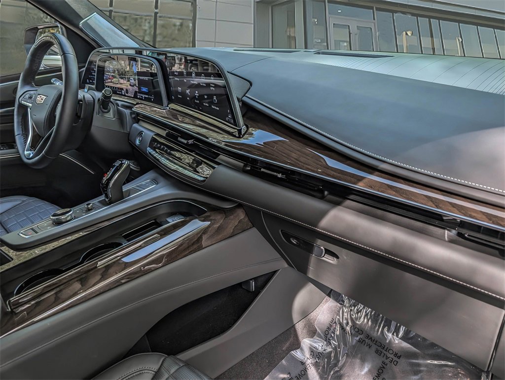 2023 Cadillac Escalade Premium Luxury Platinum photo 21