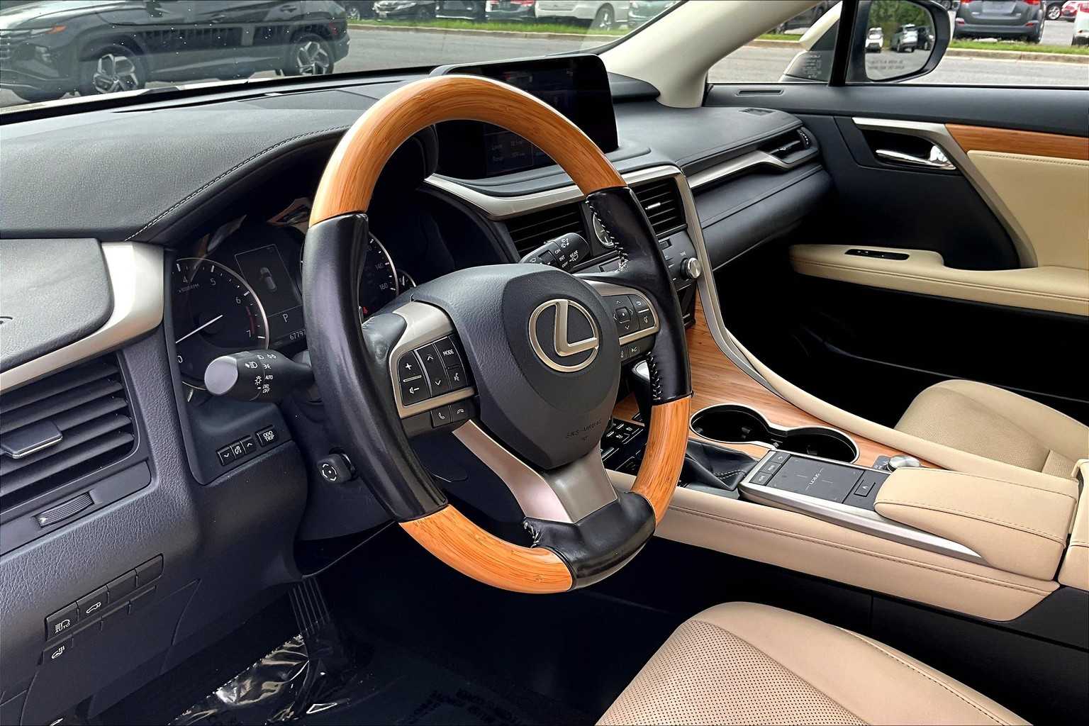 2021 Lexus RX Premium photo 17