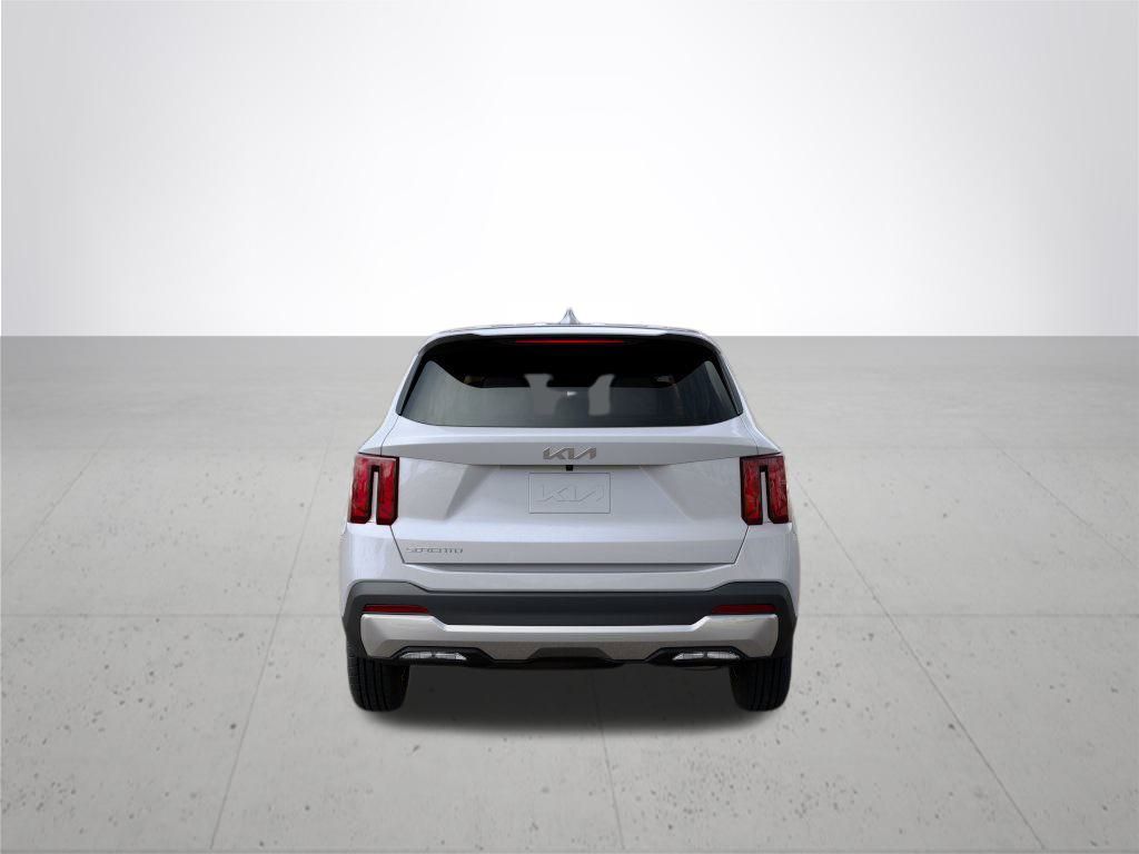2026 Kia Sorento LX photo 5