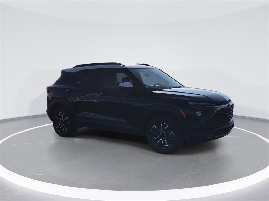 2025 Chevrolet Trailblazer ACTIV photo 2