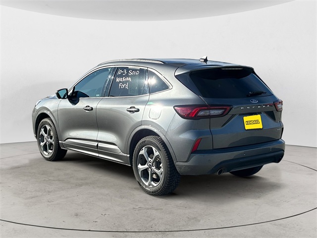 2024 Ford Escape Hybrid ST-Line Select photo 3