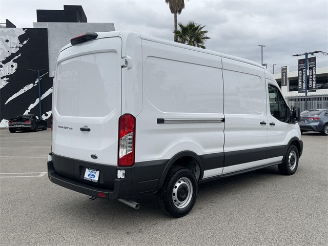 2025 Ford Transit Cargo Van photo 9