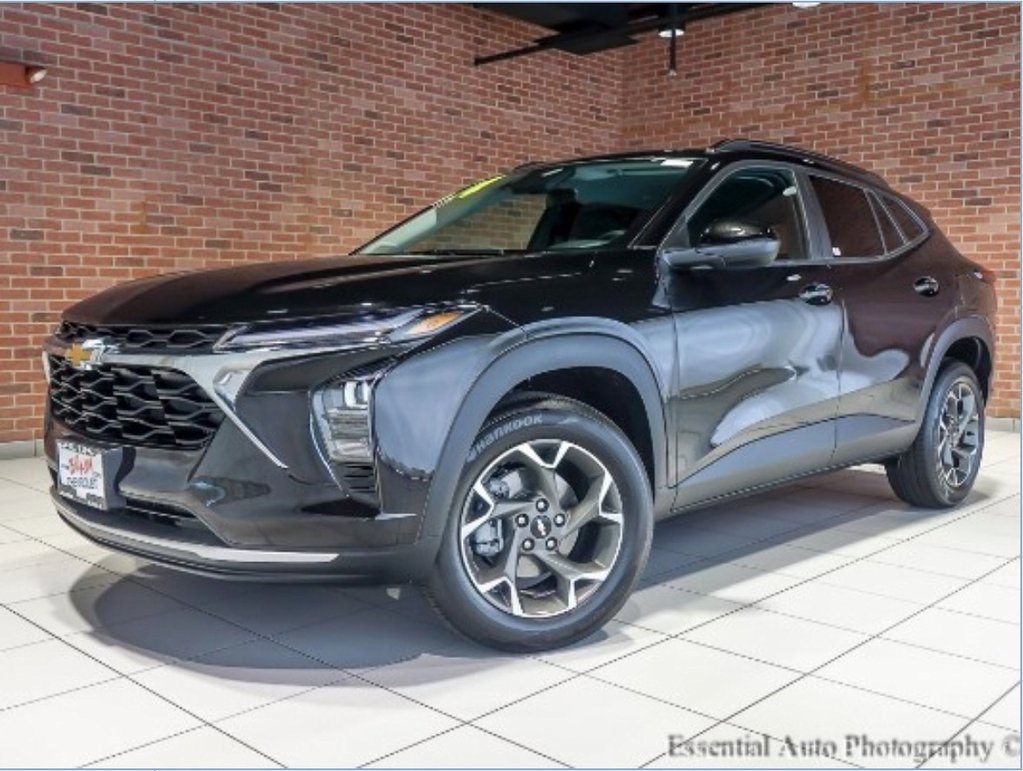 2024 CHEVROLET TRAX - Image 1