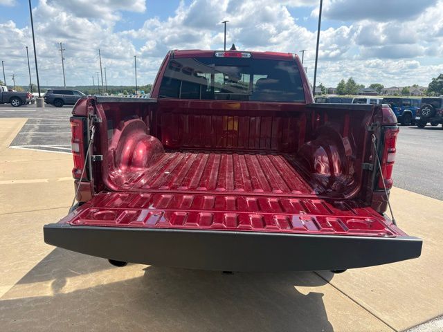 2025 Ram 1500 Tradesman photo 14