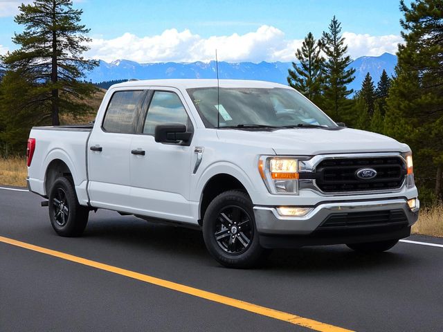 2022 Ford F-150 XLT photo 2