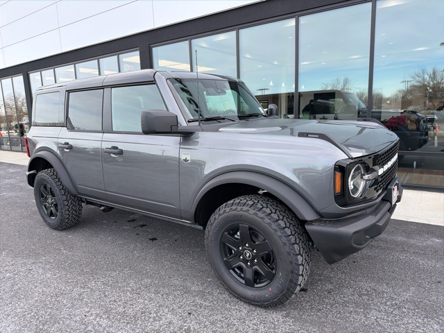 2025 Ford Bronco 4-Door Big Bend's photo