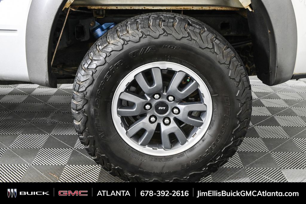 2011 Ford F-150 SVT Raptor photo 26