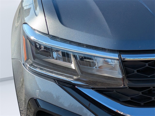 2022 Volkswagen Taos S photo 9