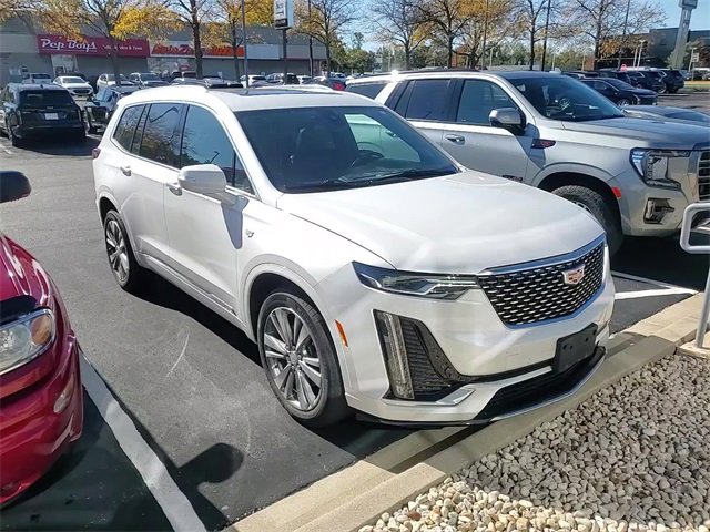 2022 Cadillac XT6 Premium Luxury