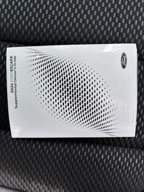 2024 Ford Escape Plug-In Hybrid Base photo 40