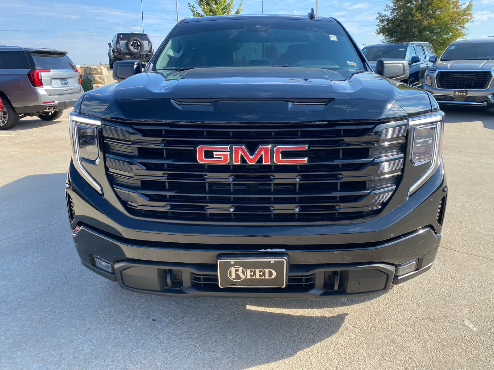 2022 Gmc Sierra 1500 Elevation photo 3
