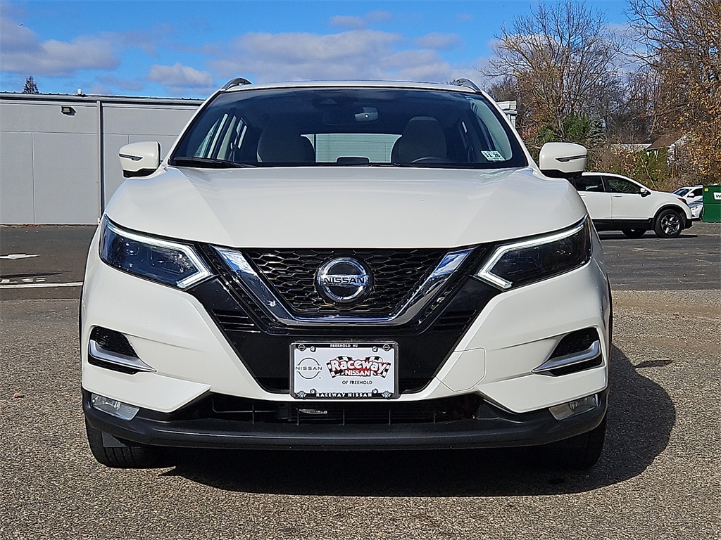 2021 Nissan Rogue Sport SL photo 2