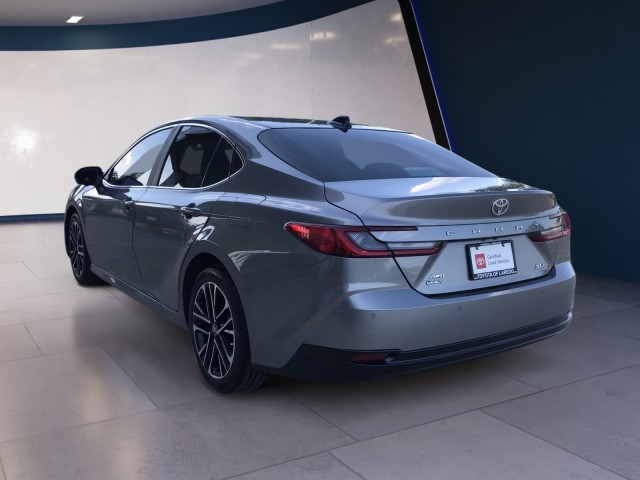 2025 Toyota Camry XLE photo 3