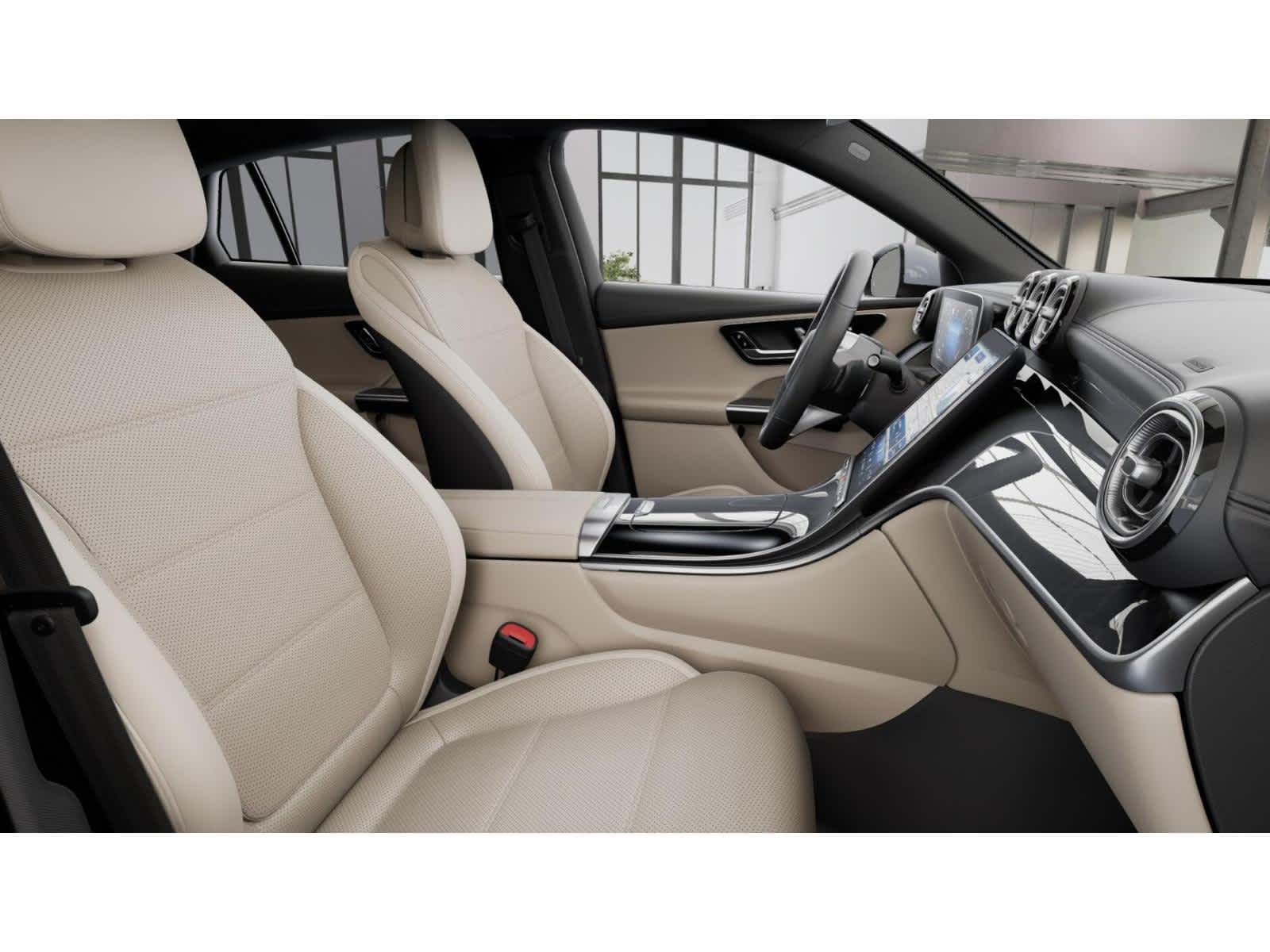 2026 Mercedes Benz GLC 300 4MATIC photo 3