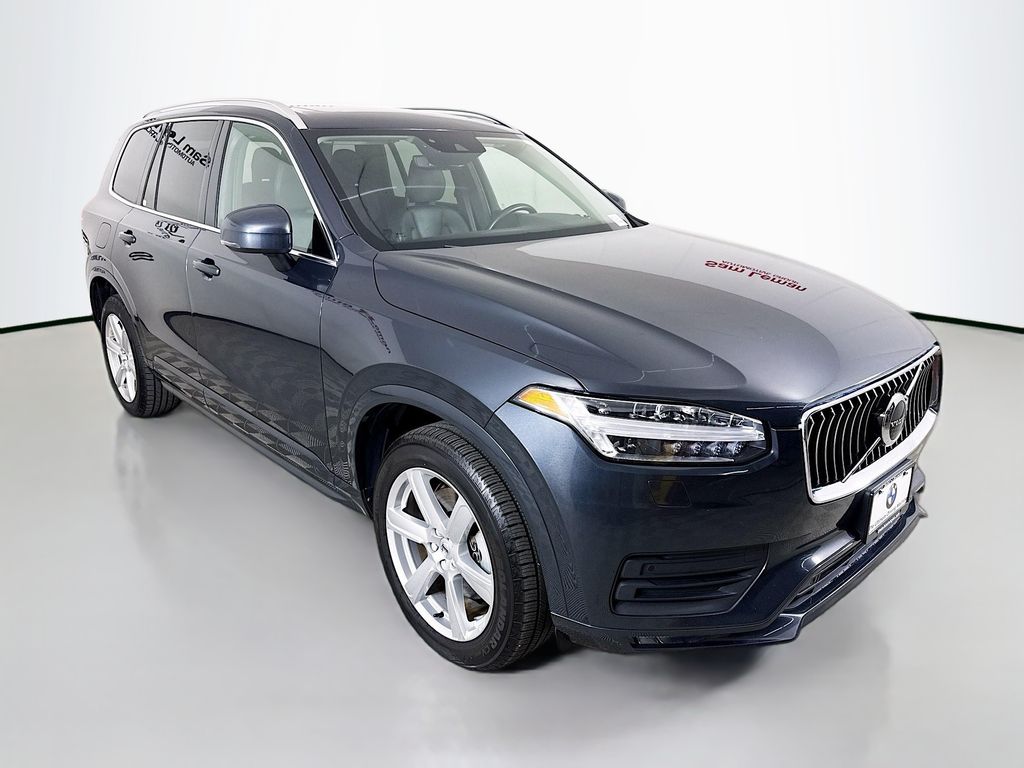 2021 Volvo XC90 Momentum