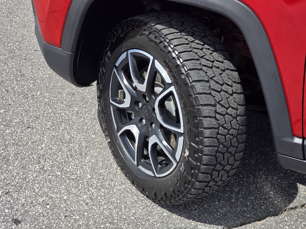 2024 Jeep Compass Trailhawk photo 24