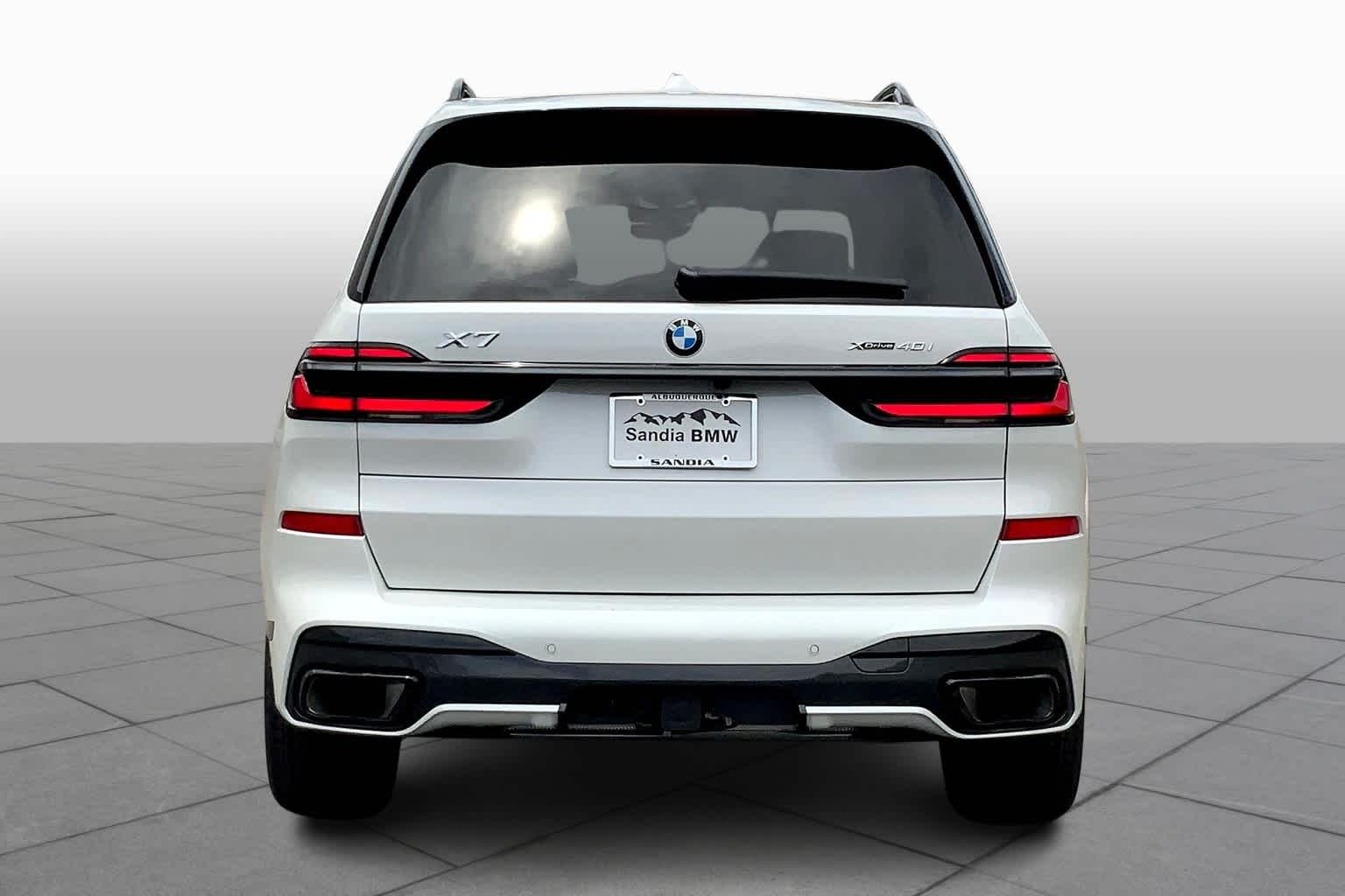 2025 Bmw X7 xDrive40i photo 4