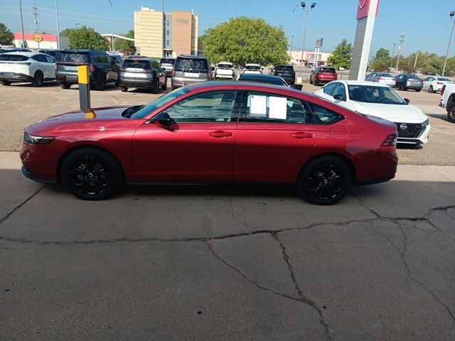 2025 Honda Accord SE photo 3