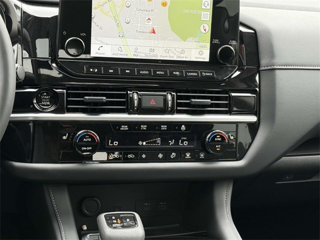 2025 Nissan Pathfinder SL photo 20