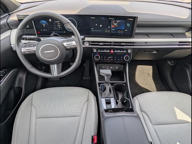 2025 Hyundai Santa Cruz Limited photo 4