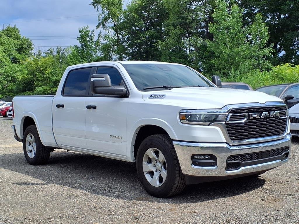 2025 Ram 1500 Big Horn Lone Star photo 3