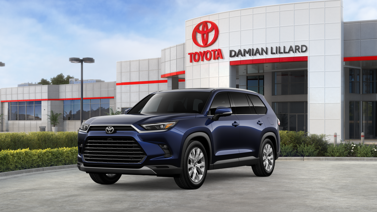2026 Toyota Grand Highlander Limited's photo