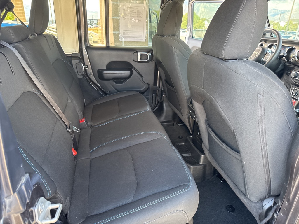 2023 Jeep Wrangler Rubicon 4xe photo 25