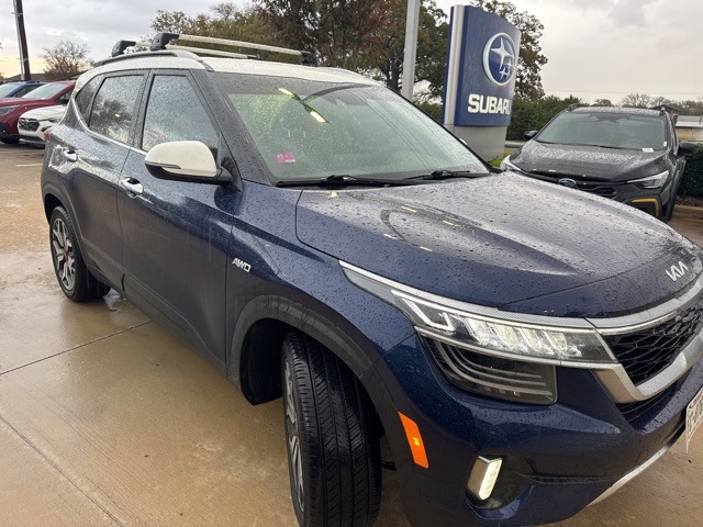 2022 Kia Seltos SX's photo