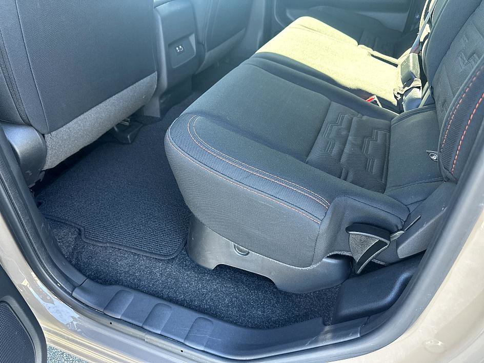 2024 Nissan Frontier PRO-4X photo 15