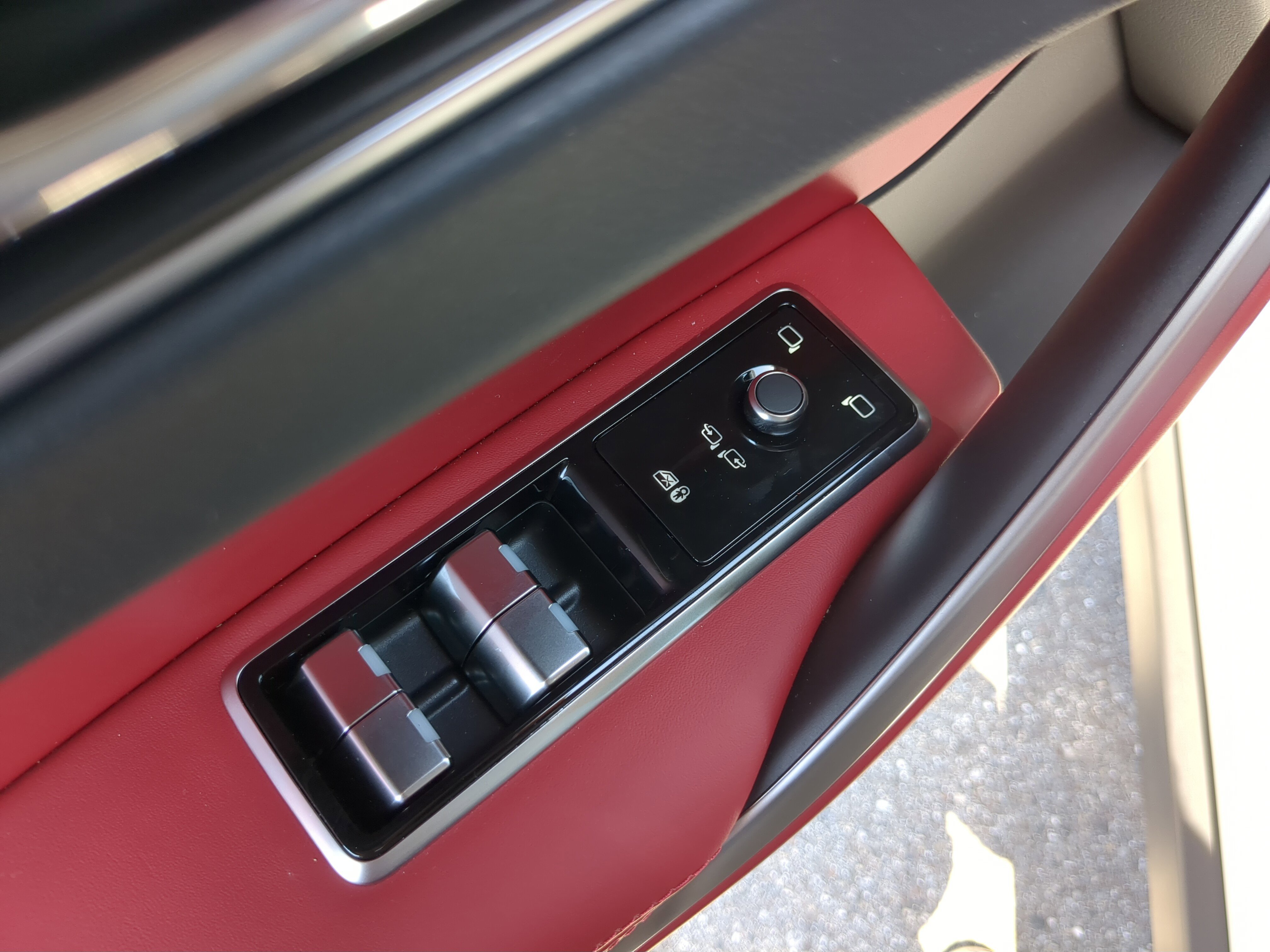 2026 Jaguar F-PACE P250 R-Dynamic S photo 10