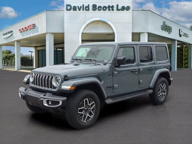 2026 Jeep Wrangler 4-Door Sahara's photo