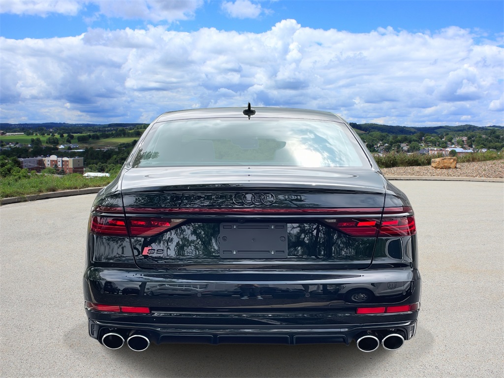 2025 Audi S8 Quattro photo 4