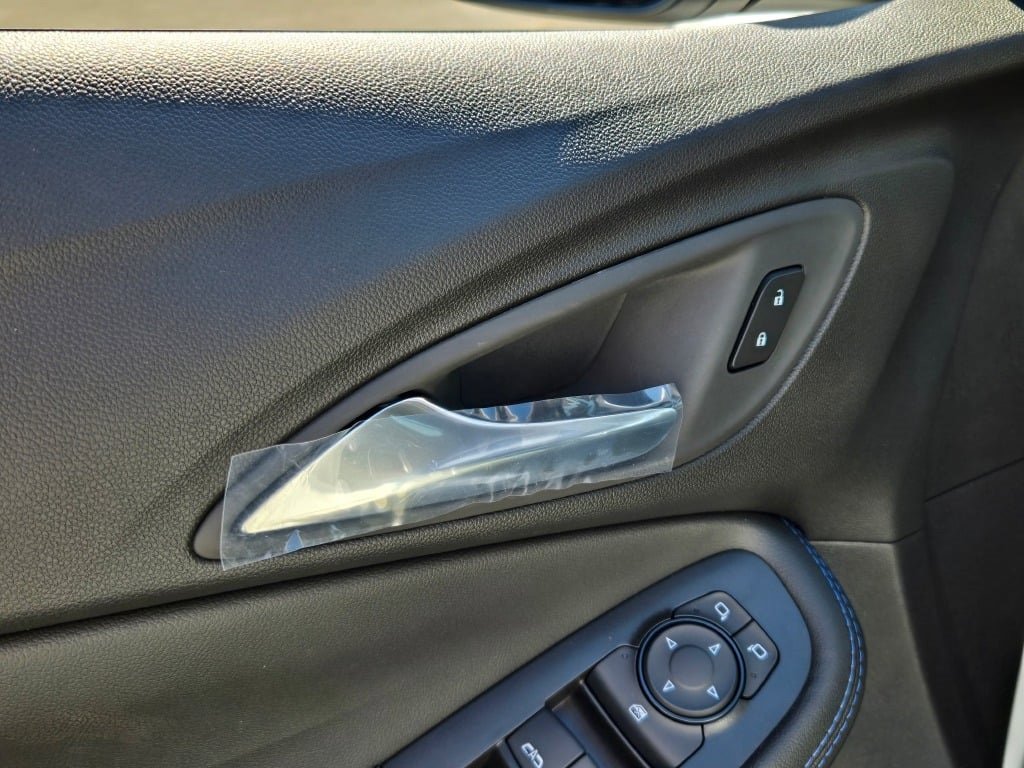 2026 Buick Encore GX Sport Touring photo 13