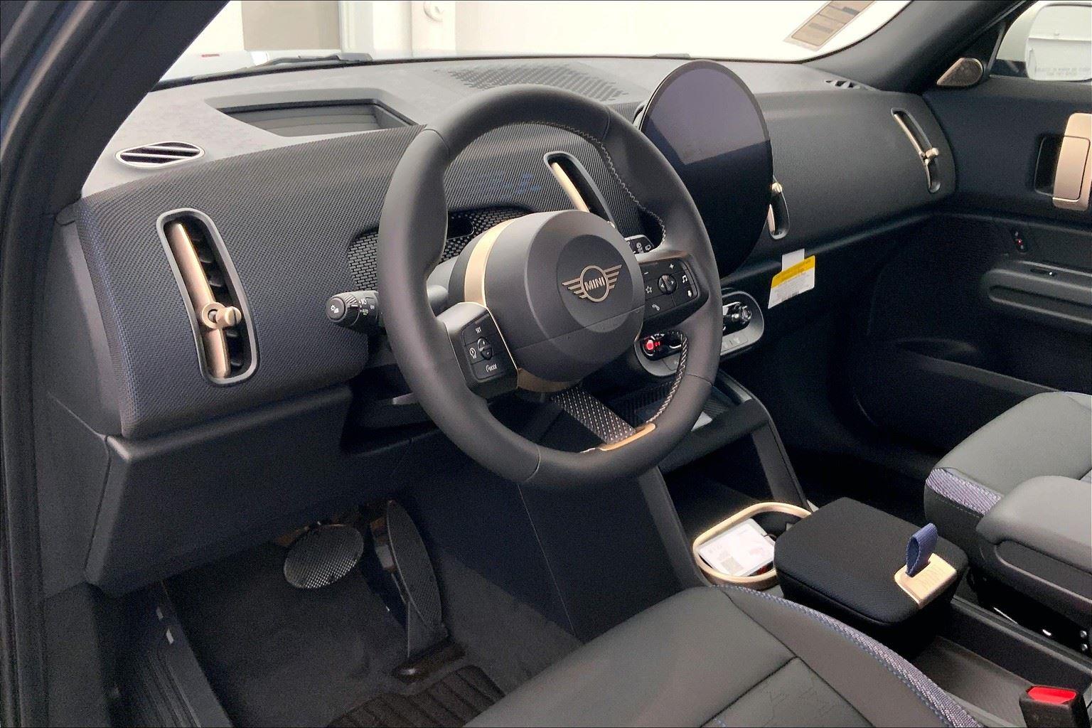 2026 Mini Countryman S ALL4 photo 2