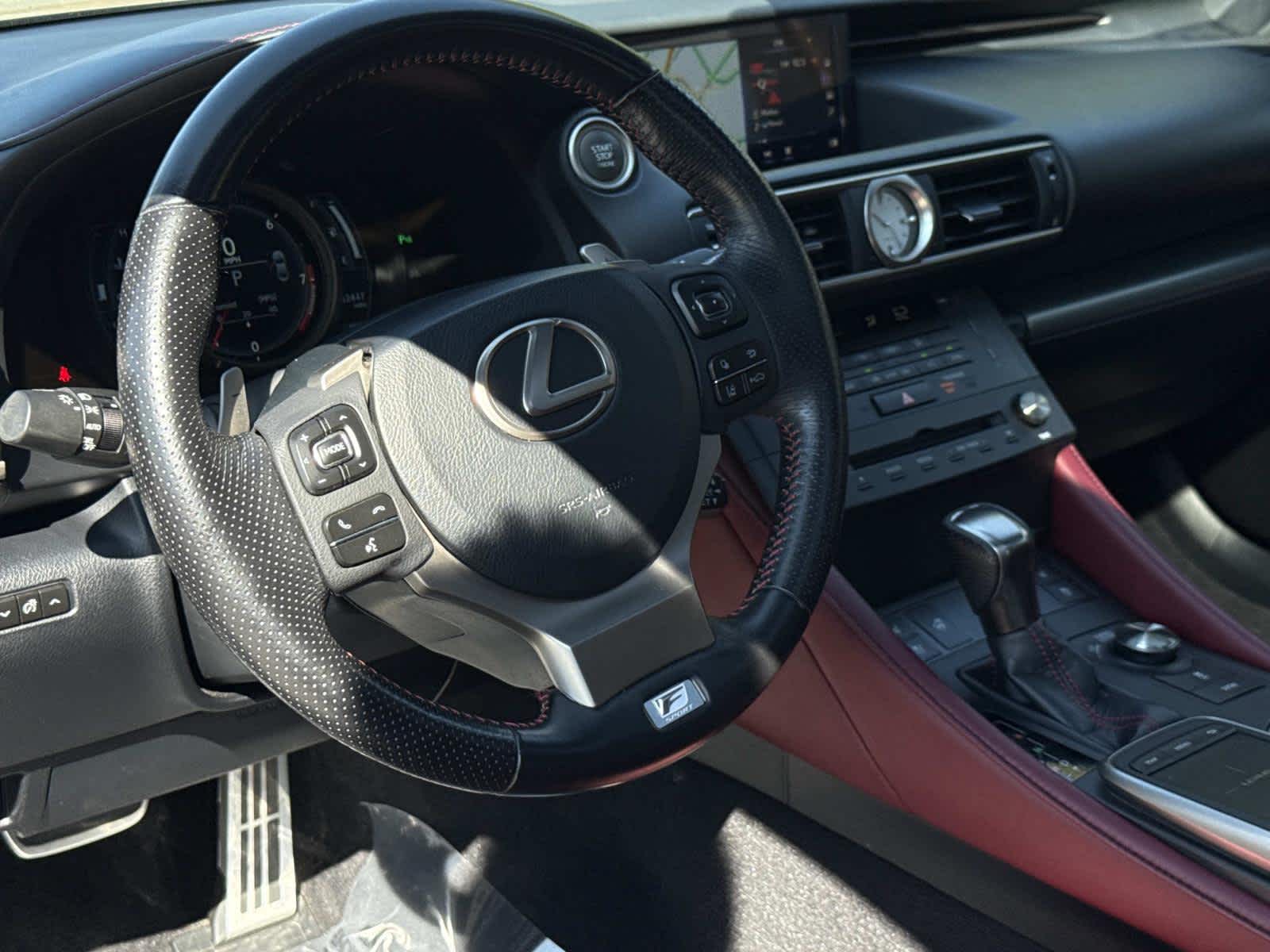 2018 Lexus RC 300 F SPORT photo 2