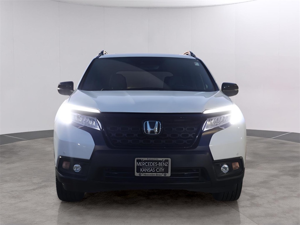Used 2021 Honda Passport Touring with VIN 5FNYF8H99MB043357 for sale in Kansas City