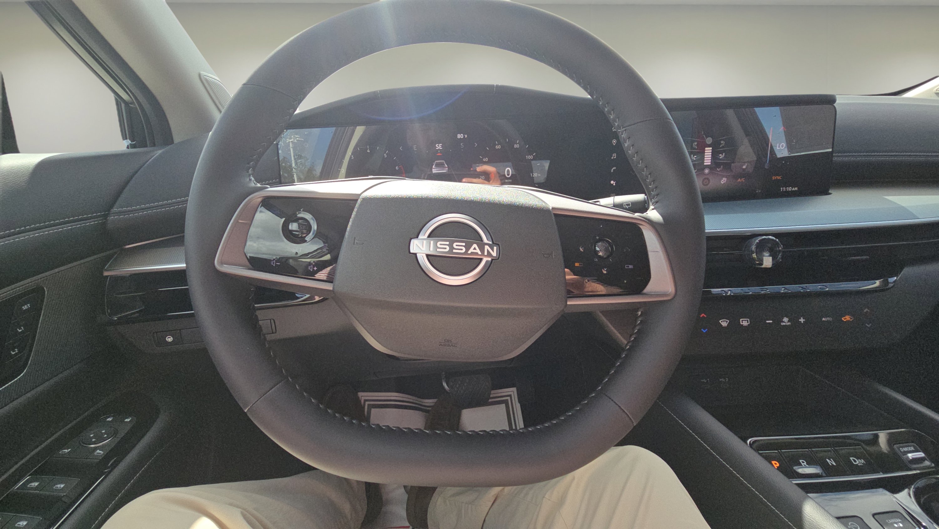 2025 Nissan Murano SL photo 11