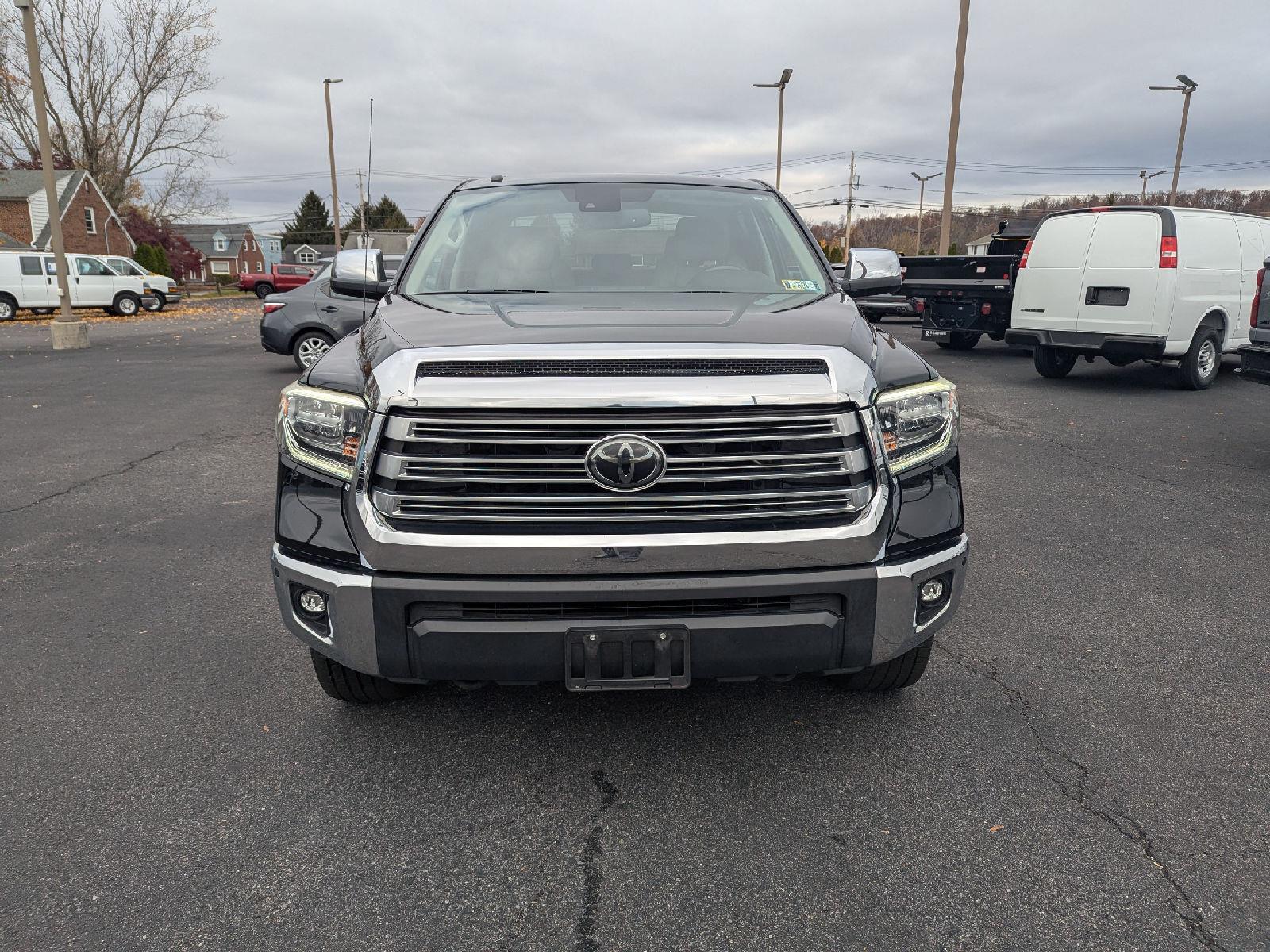 2018 Toyota Tundra Limited photo 2