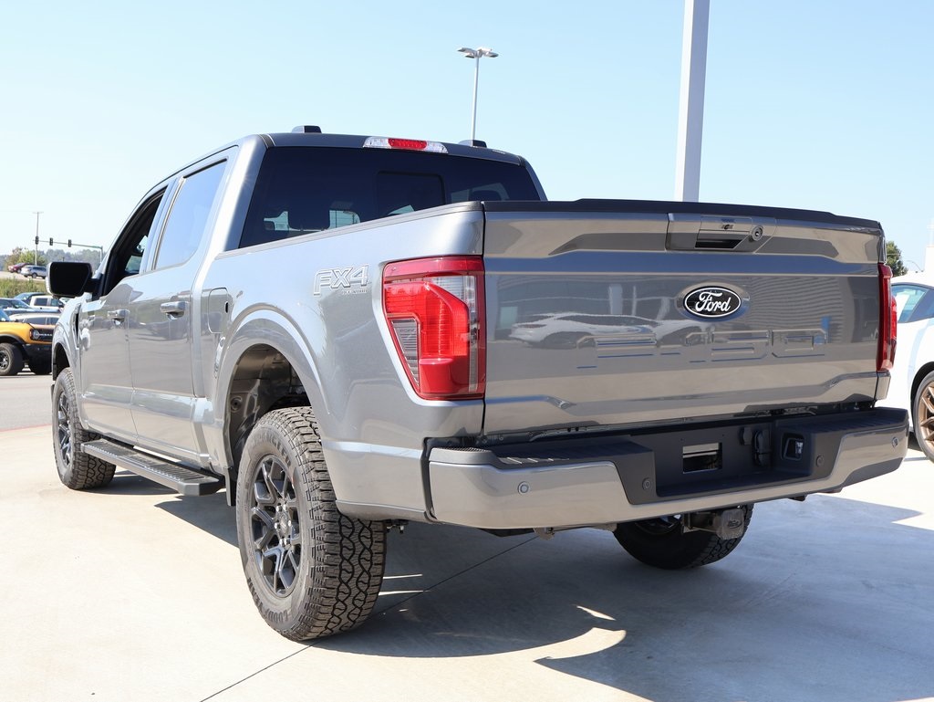 2025 Ford F-150 XLT photo 3