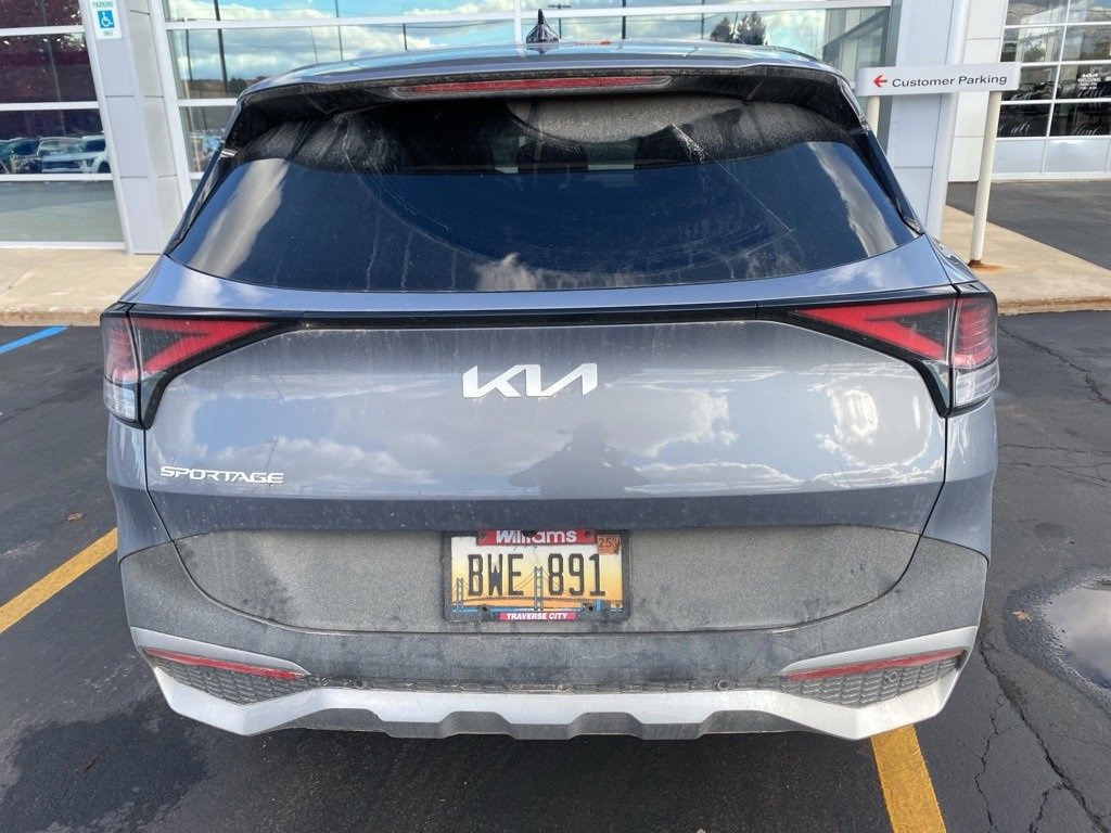 2023 Kia Sportage EX photo 4