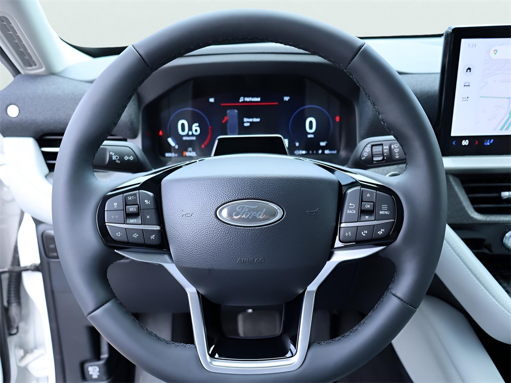 2025 Ford Explorer Platinum photo 28