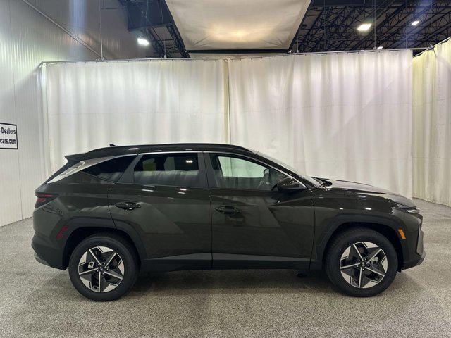 2025 Hyundai Tucson SEL photo 3